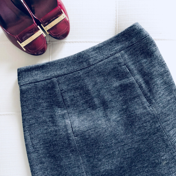 Ann Taylor Dresses & Skirts - Ann Taylor Cotton Wool Blend Pencil Skirt